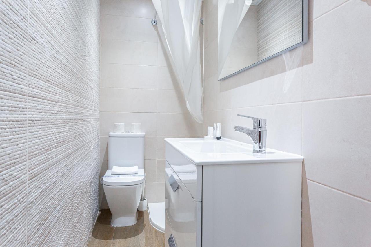 Aparteasy - Goya Ground Floor Studio Madrid Kültér fotó